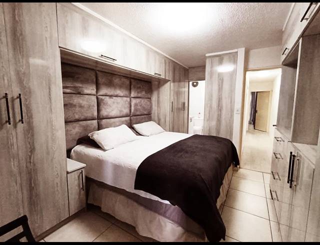 3 BEDROOM APARTMENT FOR SALE IN BLUFF